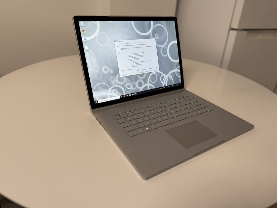 Microsoft Surface Book 2, i7-8650U, 16Gb Ram, 512SSD