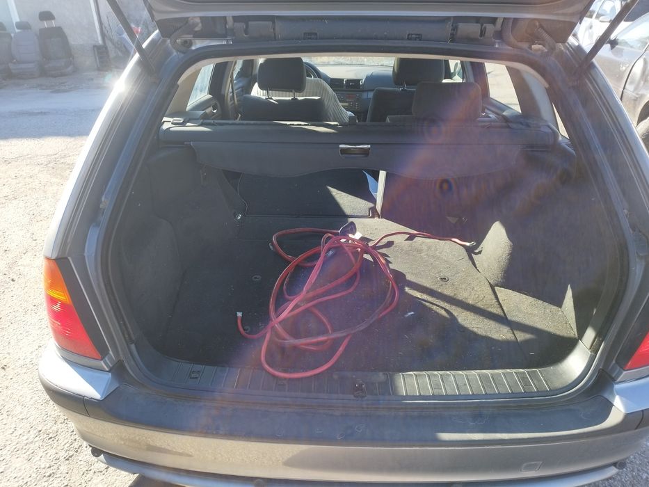 Продавам BMW E46 Фейслифт На Части