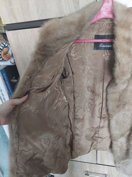 Продам норковую шубу