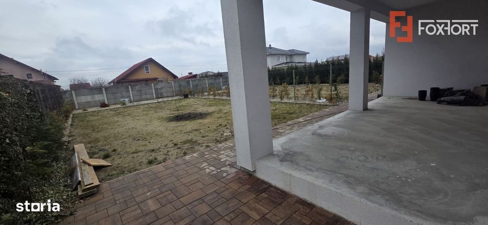 Duplex spatios cu 5 camere de vanzare, zona Mosnita Noua