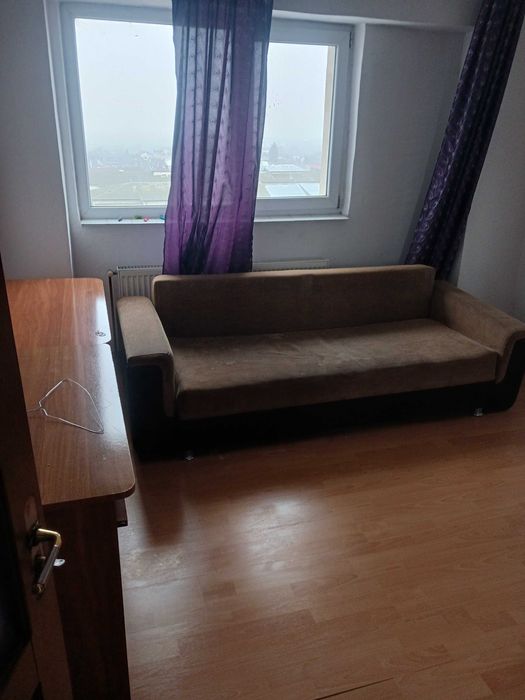 Apartament 2 camere decomandat de inchiriat