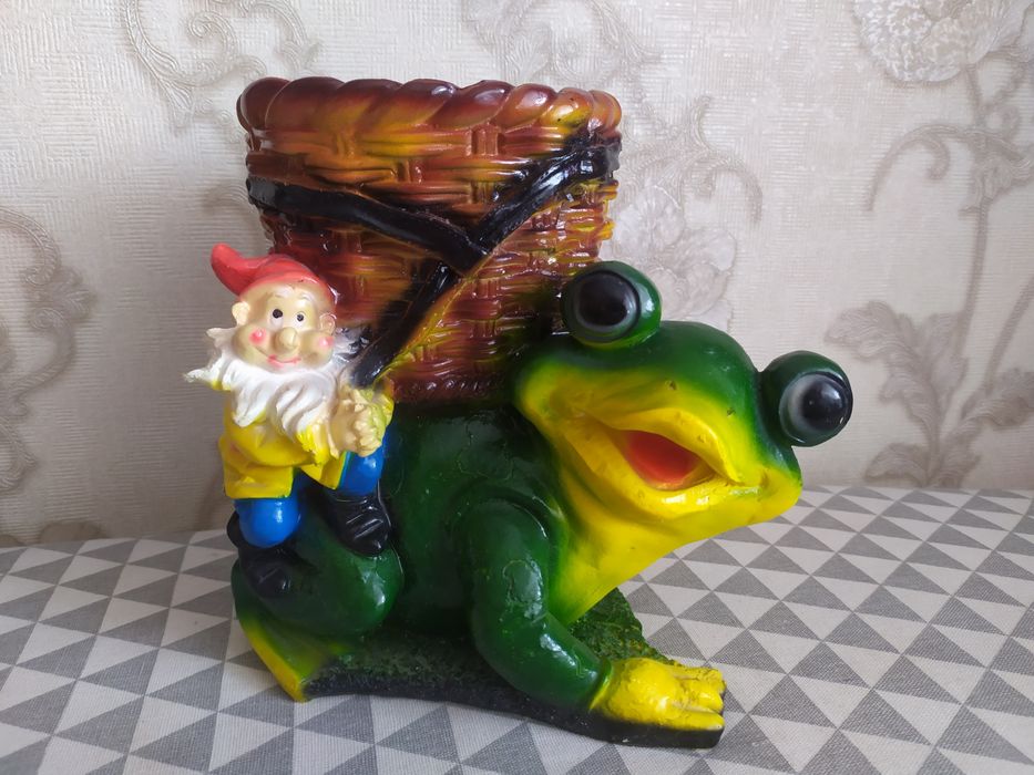 Продам сувенир-шкатулку