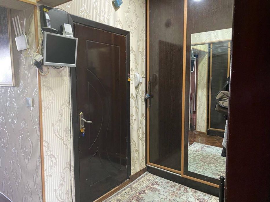 Продам свою квартиру с мебелью и техникой как фото массив Башлык3/9/9