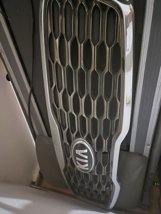 Киа соренто prime радиатор решетка