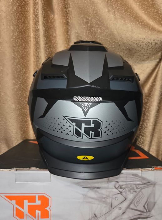 Продам мотошлем Tiger TR 01
