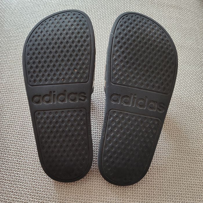 Чехли Adidas 35 номер
