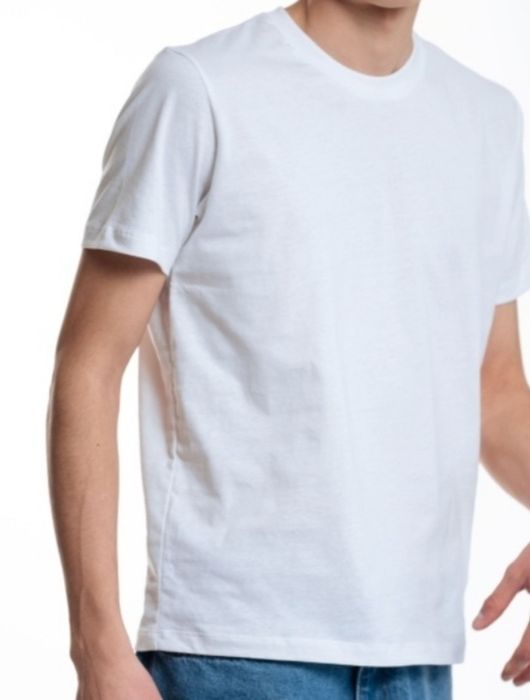 Футболки хб. Белые, чёрные. В школу.