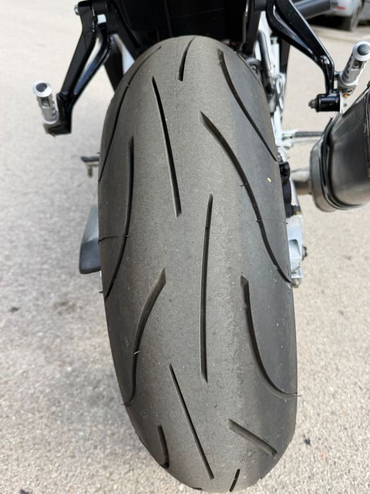 Vând Honda Cbr F4i