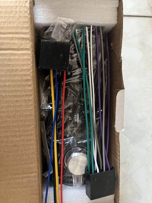 Новый магнитофон для автомобиля