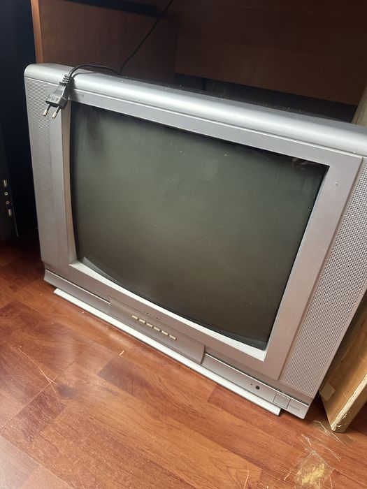 Зеркало большое в рамке