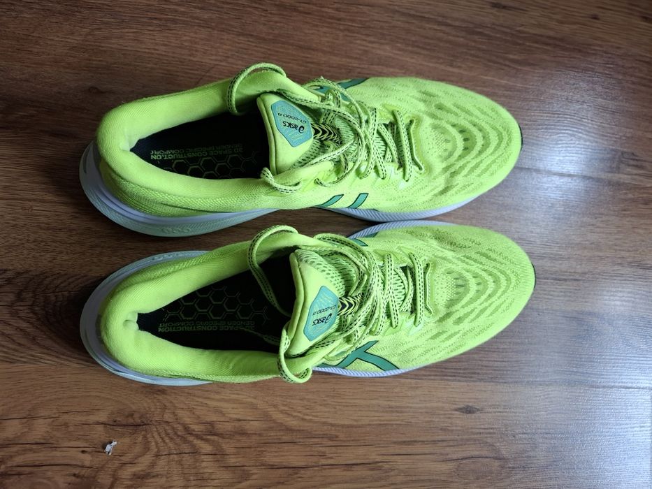 Asics gel 2000 маратонки 46 номер.