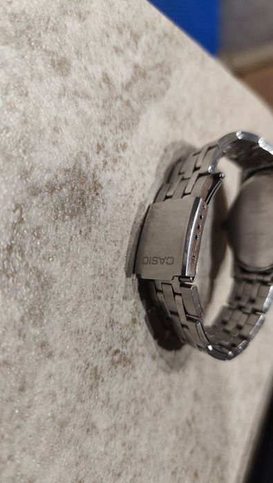 Продам на ручные часы Касио Casio