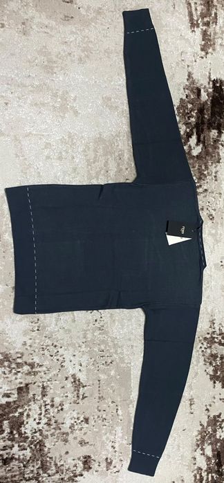 Vând bluza eleganta noua de bărbați