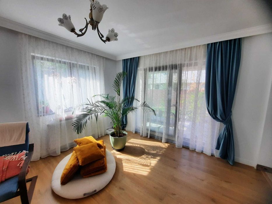 Montaj perdele, draperii, galerii, sine, storuri romane, rolete, plise