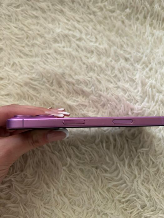 iPhone 16 — идеальное состояние, готов к продаже!