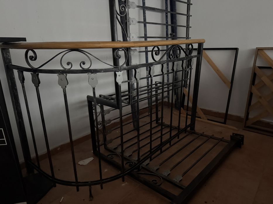 Парчета ограда или парапет