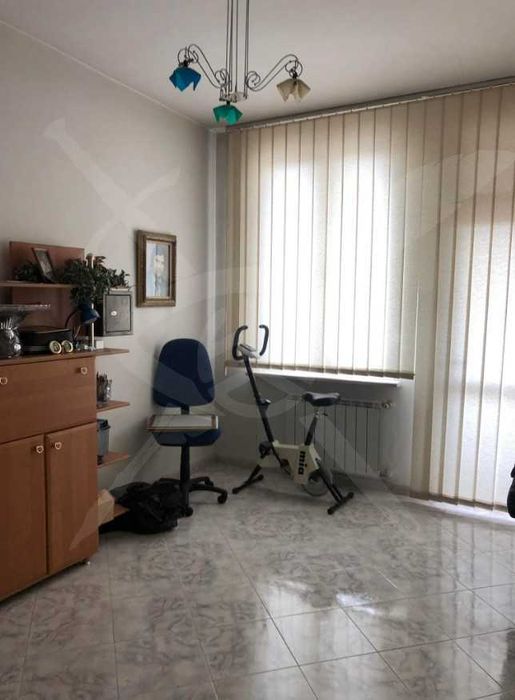 Продава се Многостаен апартамент в Пловдив, Младежки Хълм - 193 кв.м за 1710 €/кв.м - Снимка #10