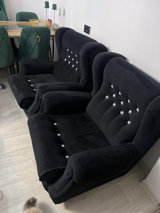 Продам кресла новые