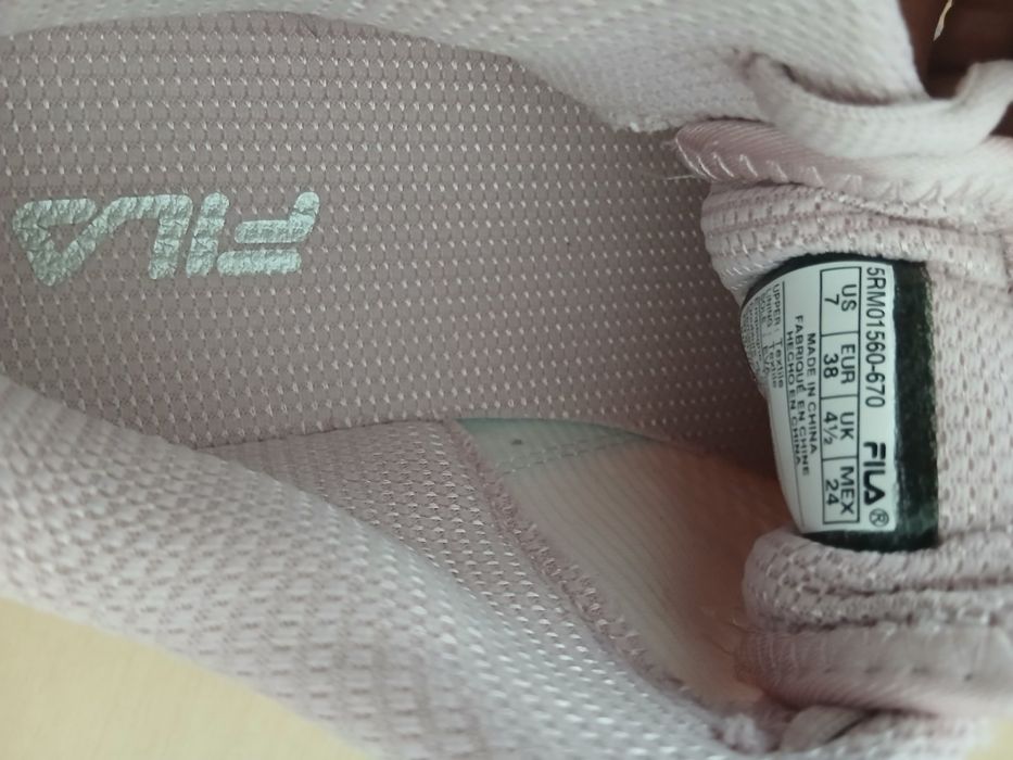 Маратонки Nike,Fila,Clarks
