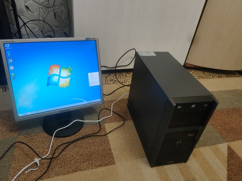 Офисный компьютер