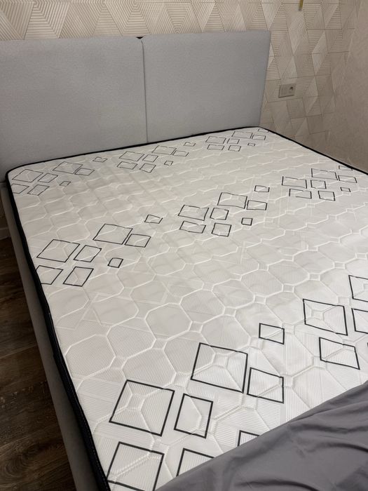 Продам матрас