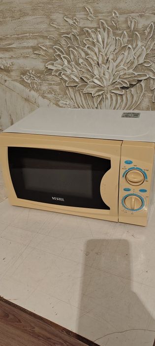 Микроволновая печь