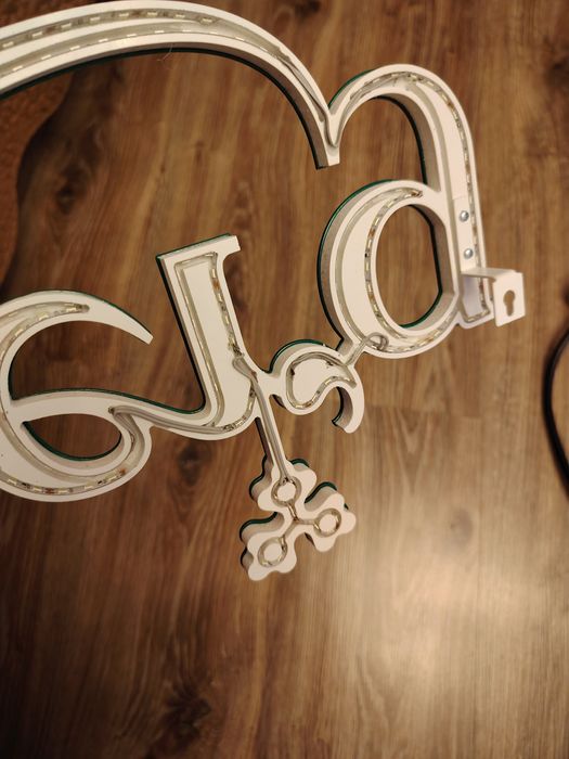 2(doua) Reclame luminoase de interior