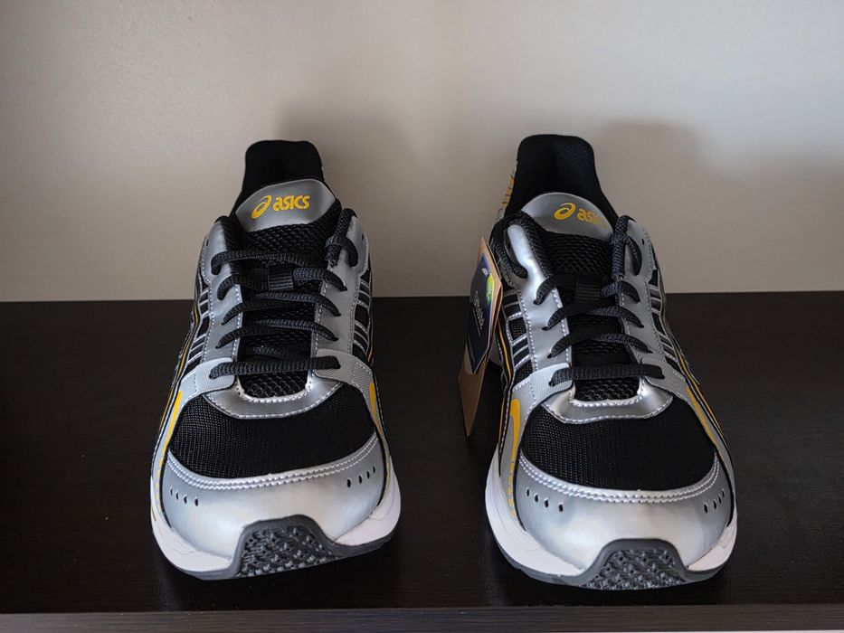 Asics Gel-1090 / 44номер 28см Стелка нови с кутия
44номер 28см Стелка