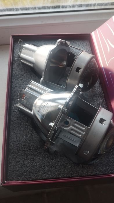 Линзы на фары Киа