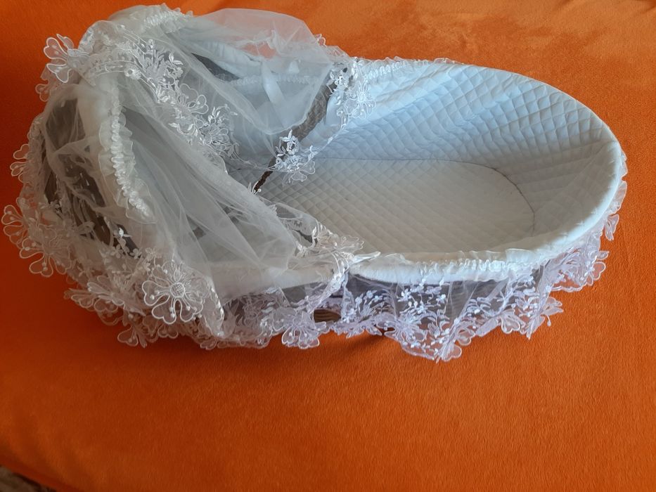 Продам переноску для выписки