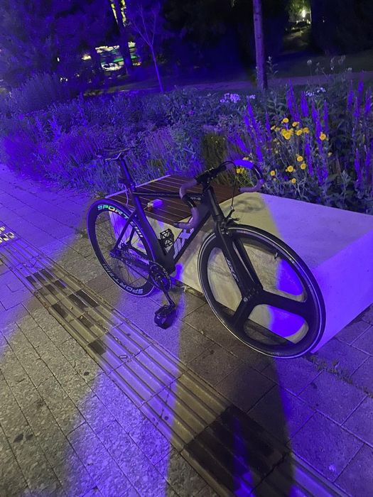 Продам фикс раму