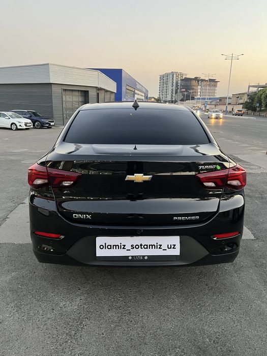 Onix premier + 2024
