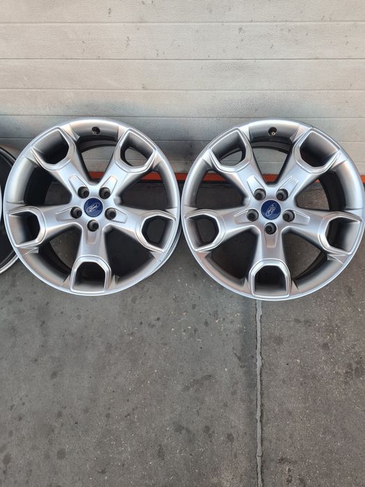 Оригинални джанти за ФОРД ВОЛВО FORD VOLVO R19 5x108 ET52.5 8J