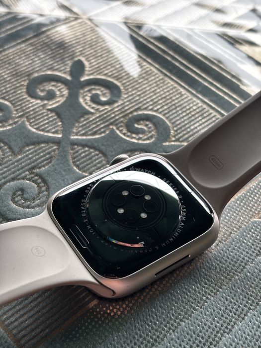 Продам Apple Watch 9сери 45мм