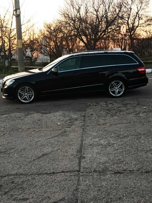 Mercedes Benz E500 4.6 V8 biturbo 4MATIC Airmatic