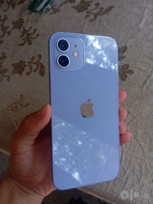 Iphone 12 icloudga tushgan ideal holatda