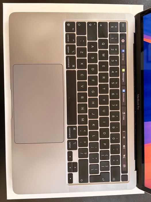macbook pro m1 13inch 16gb 256gb