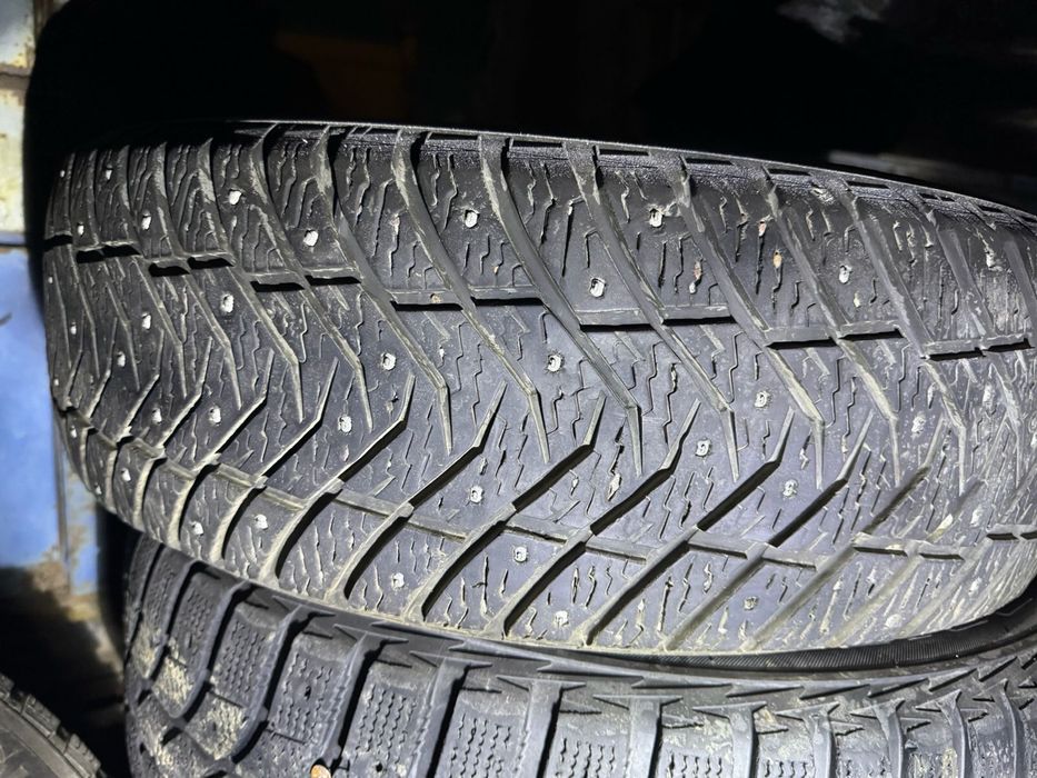 Шины Yokohama комплект