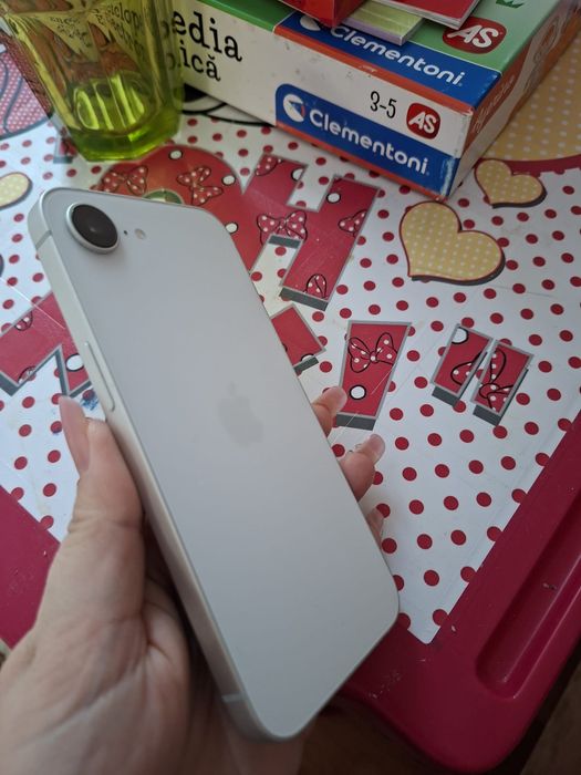 Iphone 16e alb cu garantie