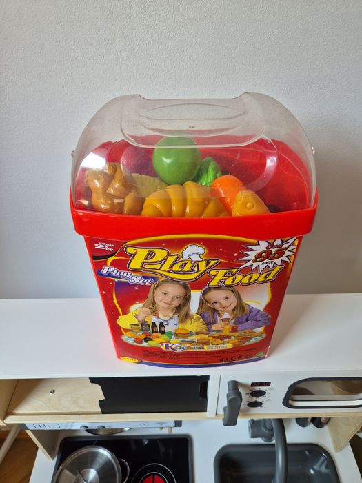 Детска кухня + подарък Play Food