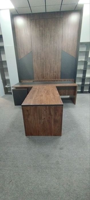 Директория парта , Boshliq sto'li