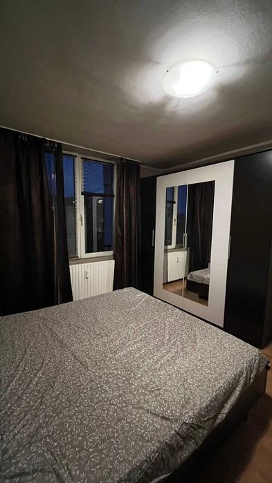 Дава се под наем Тристаен апартамент в София, Център - 70 кв.м за 600 € - Снимка #3