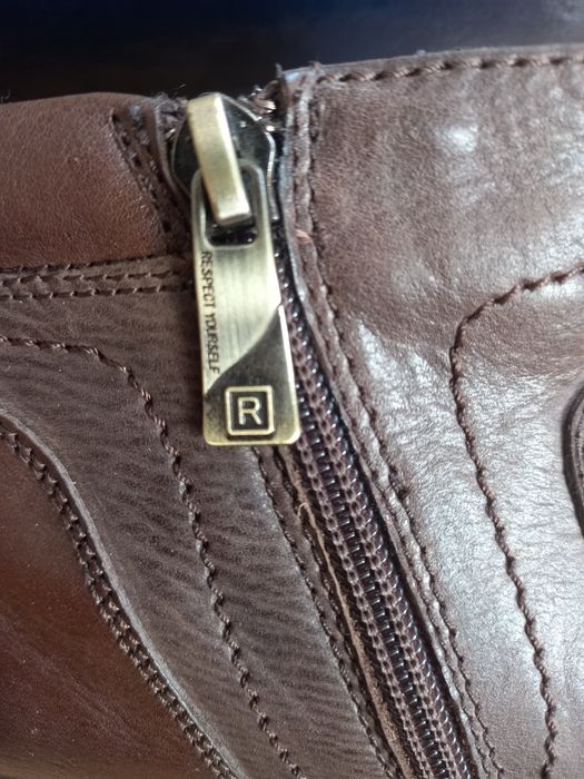 Продам демисезонную обувь