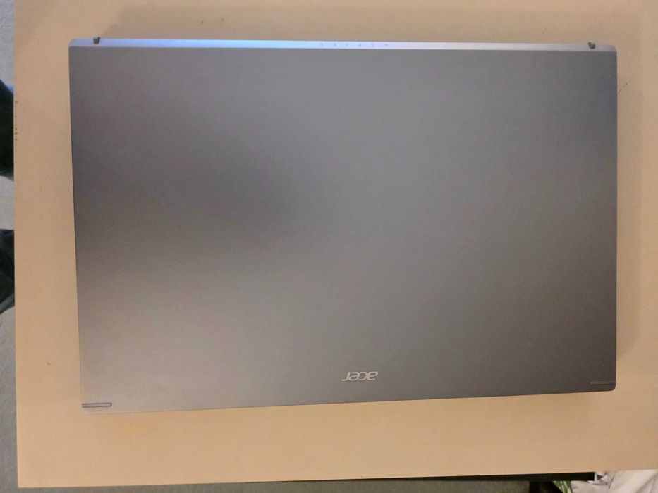 Acer A515 i7 12650H 24GB Ram 1 Tb SSD grad, ca nou