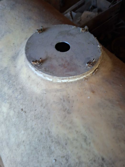 Vand 3 BUTOAIE fibra 190L, 240L, 240L tratate  la interior alimentar.