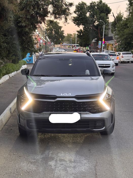 KIA Sportage Premium (панорамный люк)