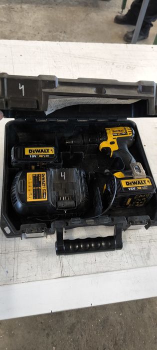 DeWalt акумулаторен винтоверт