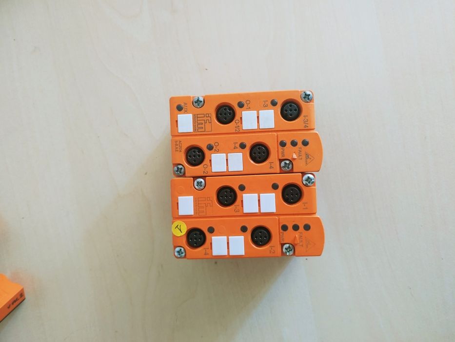 Ifm electronic module conectori și mai multe