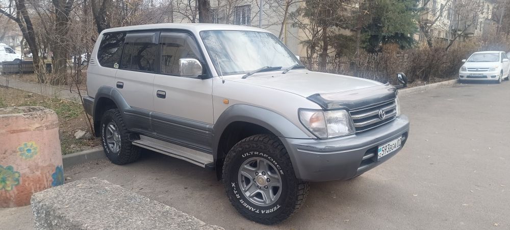 Тойота Ленд круйзер Прадо 95