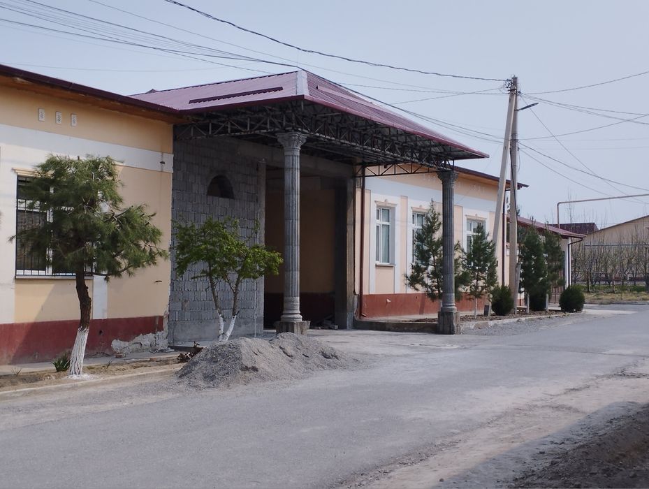 Kontiner profili yoki bozor ugolnigidan metal konstruksiya quramiz